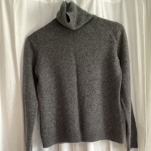 Garnet Hill Cashmere Turtleneck, M